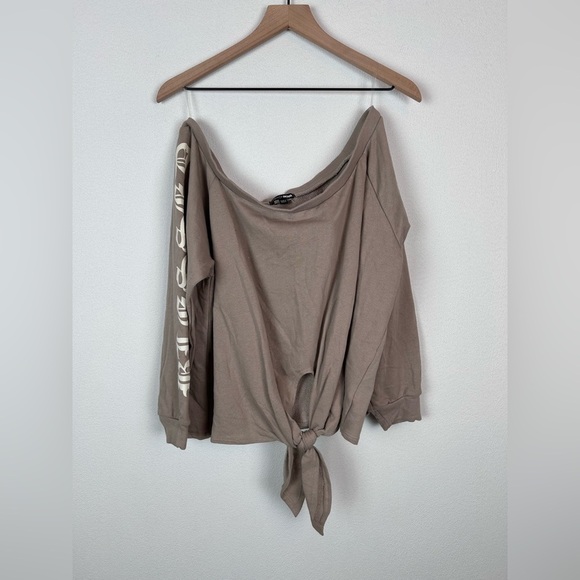 NWT Fashion Nova Too Blessed To Stress Cropped Sweatshirt XL - Picture 4 of 12